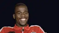 Tập 1 Senzo: Vụ sát hại ngôi sao bóng đá