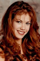 Nikki Cox