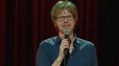 Dana Carvey: Người Đàn Ông Da Trắng Thẳng Thắn, 60 Tuổi